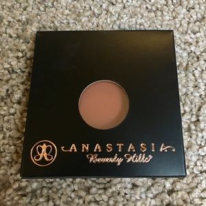 NWT Anastasia Beverly Hills Eyeshadow in "Blazing"